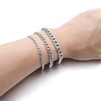 This unisex Cuban curb chain bracelet is crafted from high-quality stainless steel, offering a sleek and stylish look for both men and women.