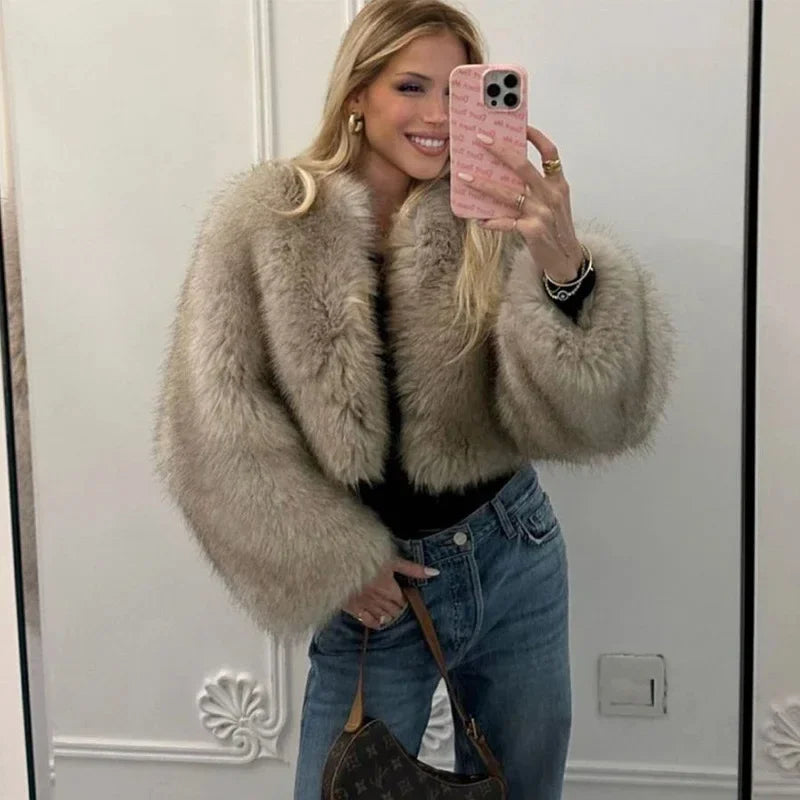 Gradient Cropped Faux Fur Jacket - Women's Winter Luxury Streetwear