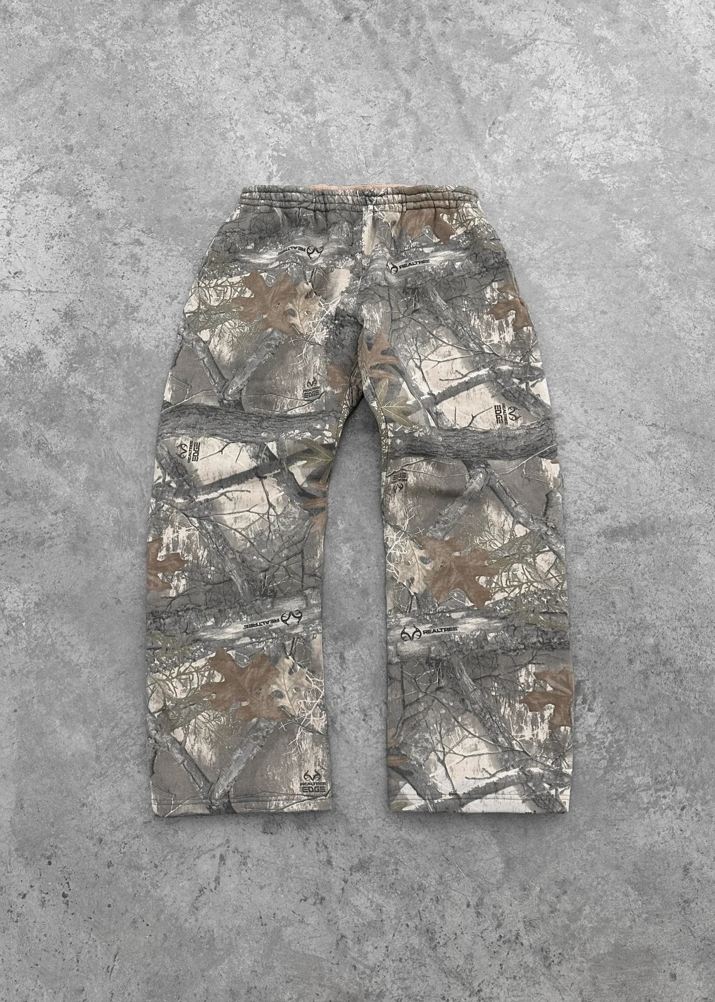 Y2K Streetwear Camouflage Baggy Sweatpants – Unisex Hip-Hop Casual Pants.