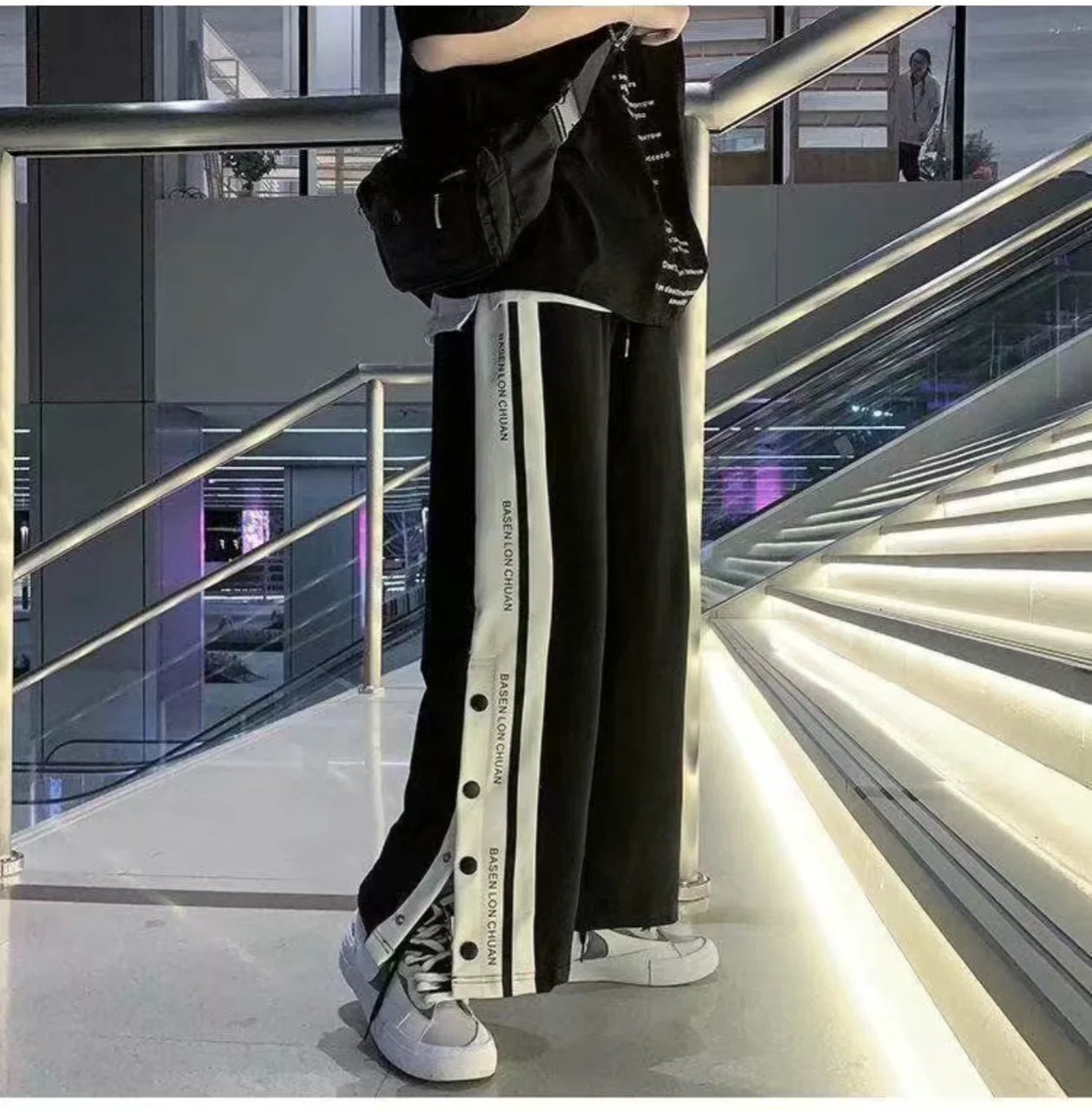 Harajuku Wide Leg Sweatpants – Oversized Streetwear Baggy Pants for Men & Women