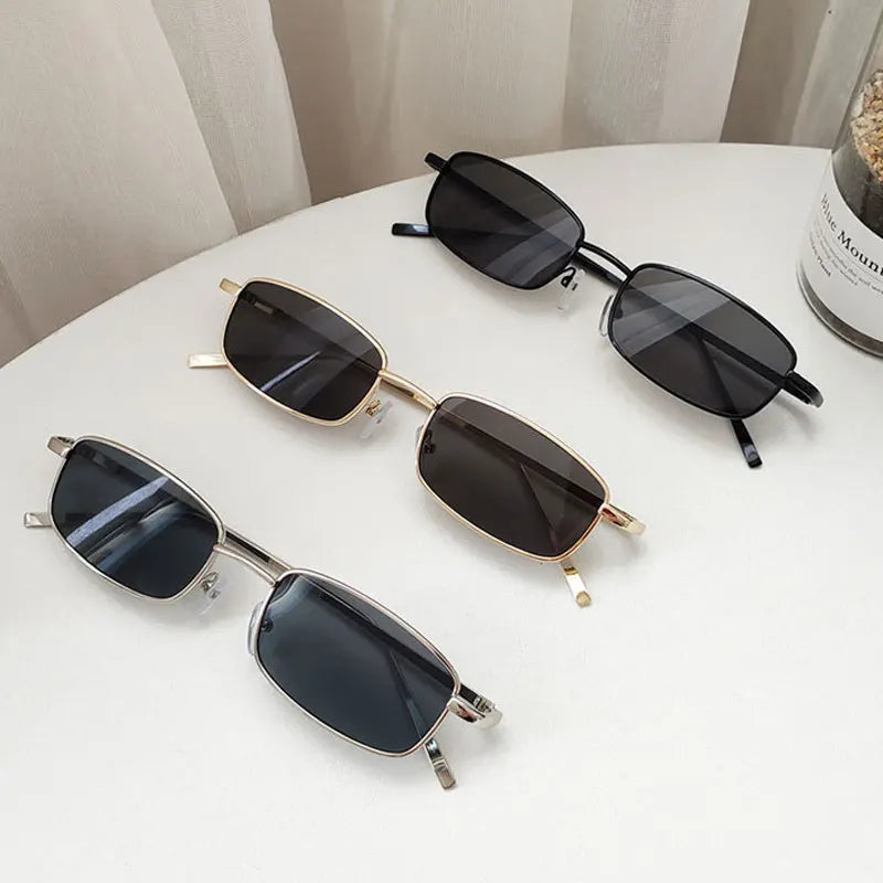 Fashion Small Rectangle Sunglasses for Men and Women – Vintage Square Driving Sunglasses with Luxury Metal Frame Eyewear.